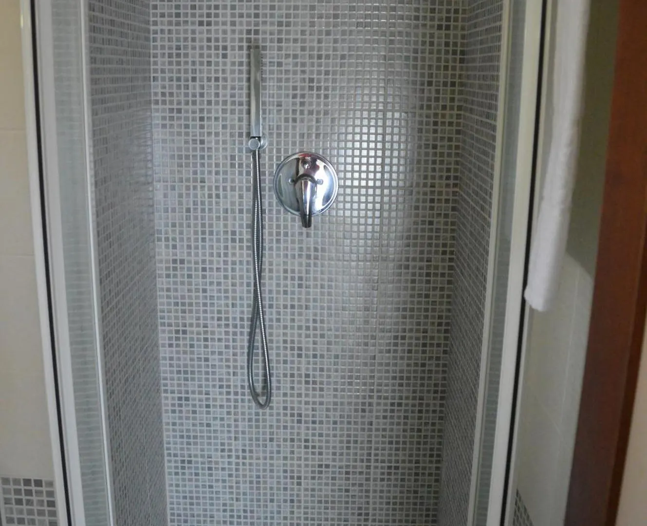 Hotel La Bussola Lido di Jesolo 3*,  Italy
