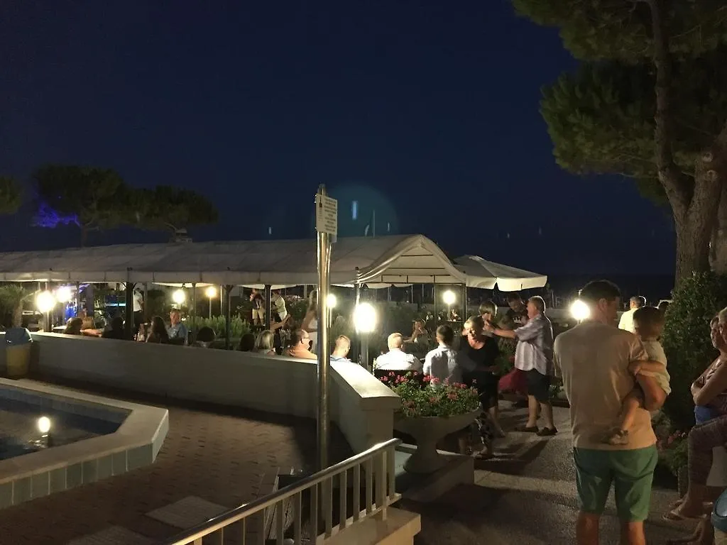 Hotel La Bussola Lido di Jesolo